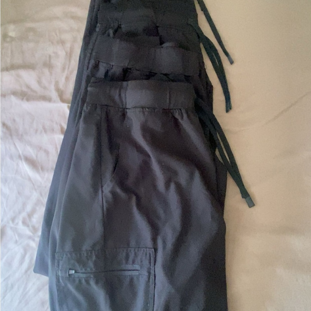 Amazon Essentials Women's Black Jogger Track Pants with Zip Pocket (4 pairs)